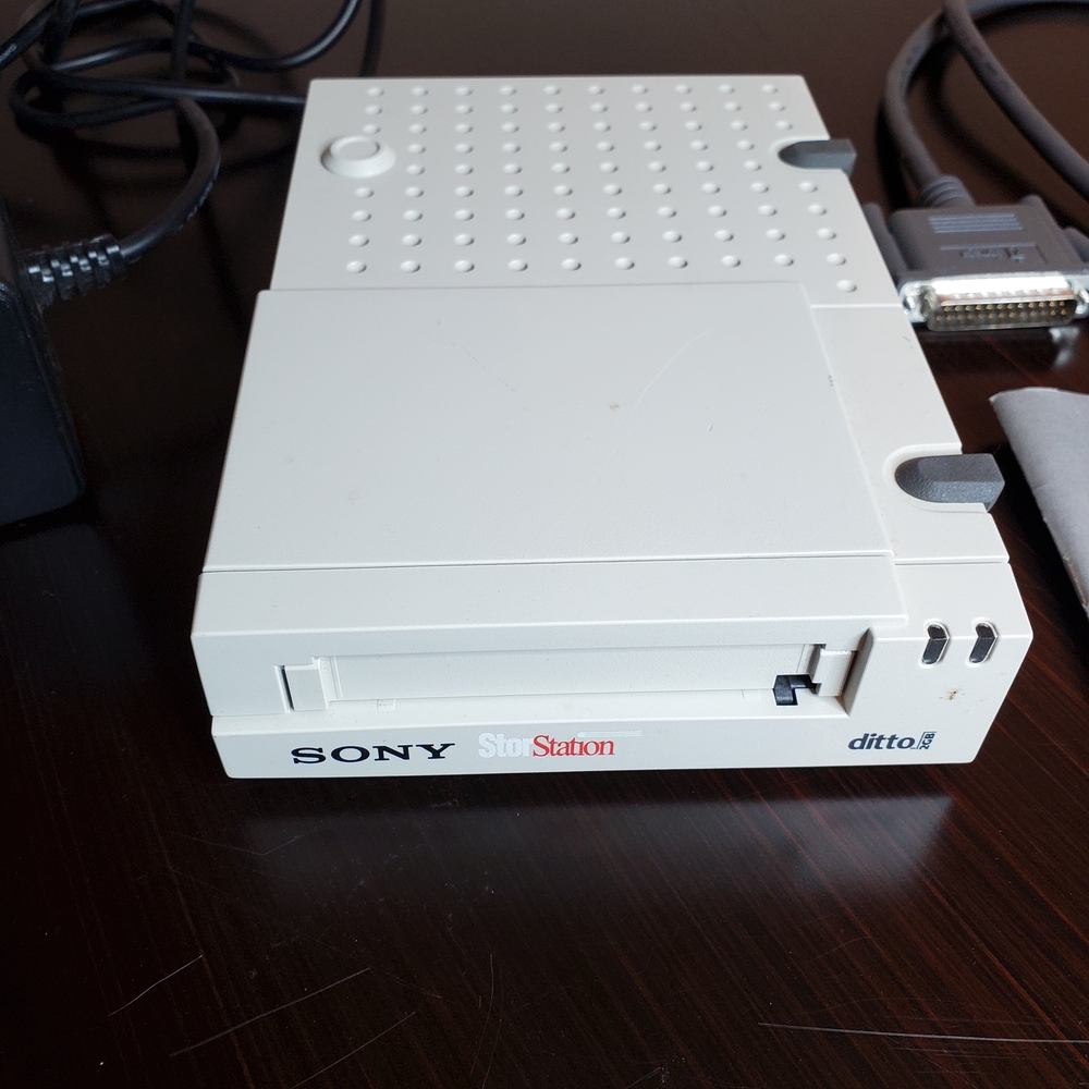 Vintage -  Sony - StorStation Ditto - External Tape Drive IO2000-PX